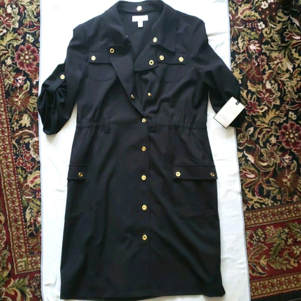 Dana Buchman button down dress